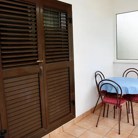 Family Friendly Seaside - 928 Vodice