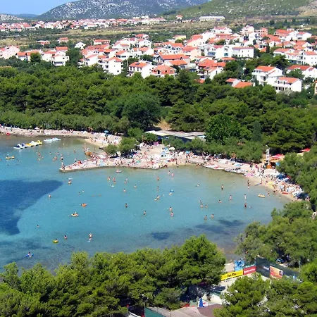 Apartman Family Friendly Seaside Apartments Vodice - 928