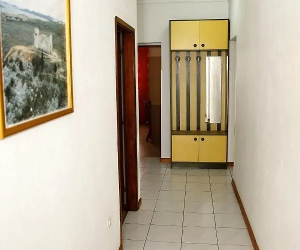 Family Friendly Seaside - 928 *